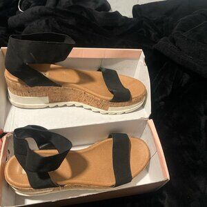 Steve Madden Women's Black Sandals